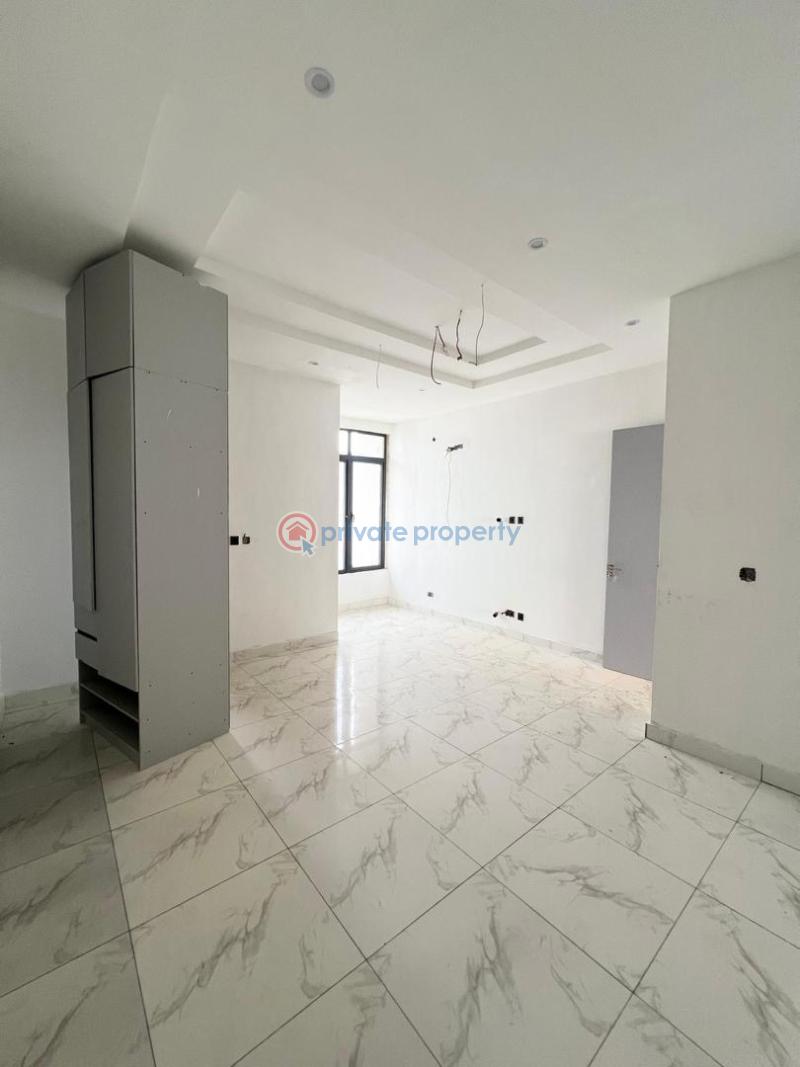 2 bedroom Penthouse For Sale Right Side Lekki Phase 1 Lagos - 4