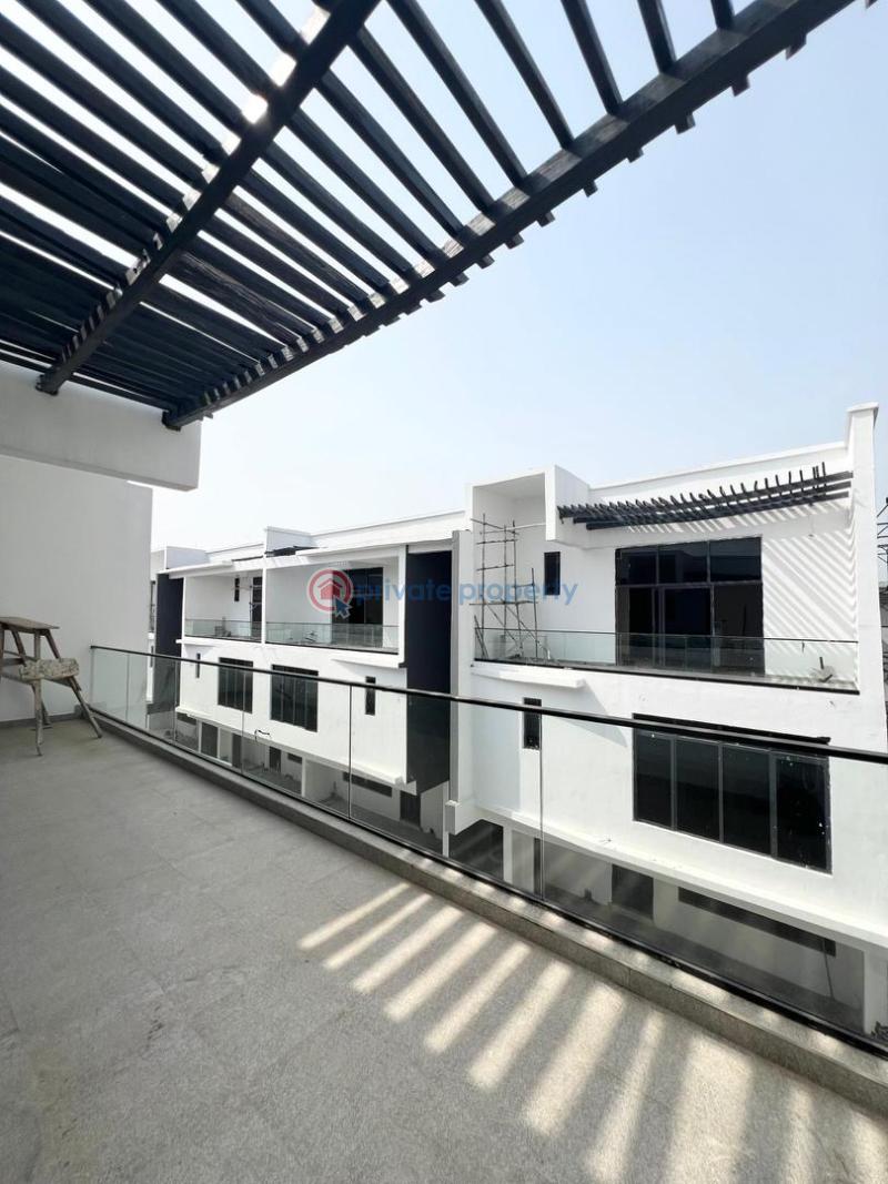 2 bedroom Penthouse For Sale Right Side Lekki Phase 1 Lagos - 11
