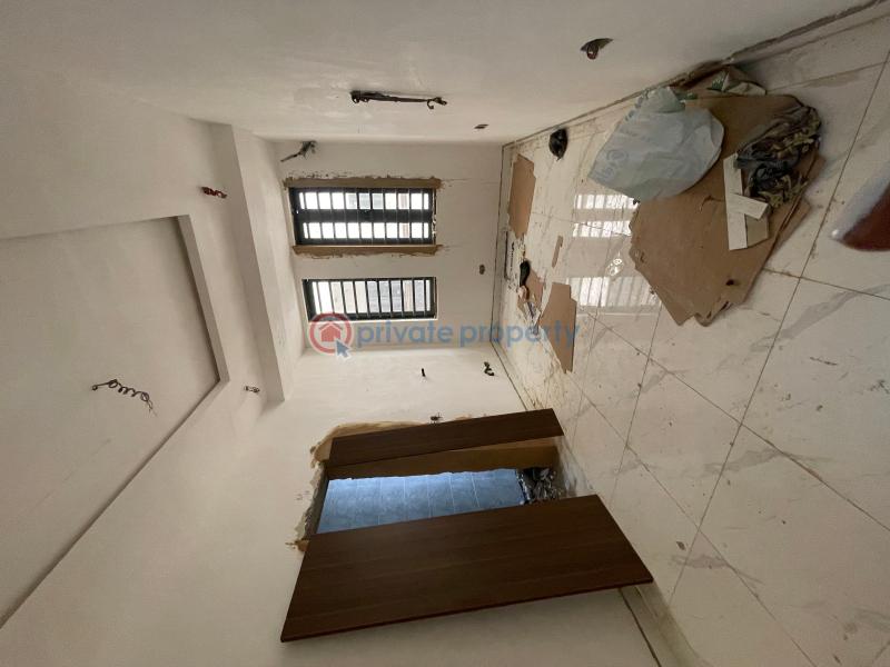 Luxury 2 & 3 bedroom apartment in lekki phase 1, off freedomway - 9 2 bedroom Block Of Flats For Sale Off Freedom Way Lekki Phase 1 Lagos - 9