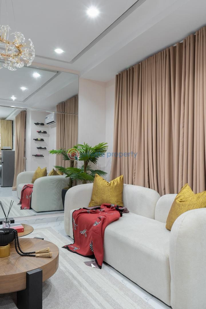 1 bedroom Block Of Flats Short let Ologolo Lekki Lagos - 5