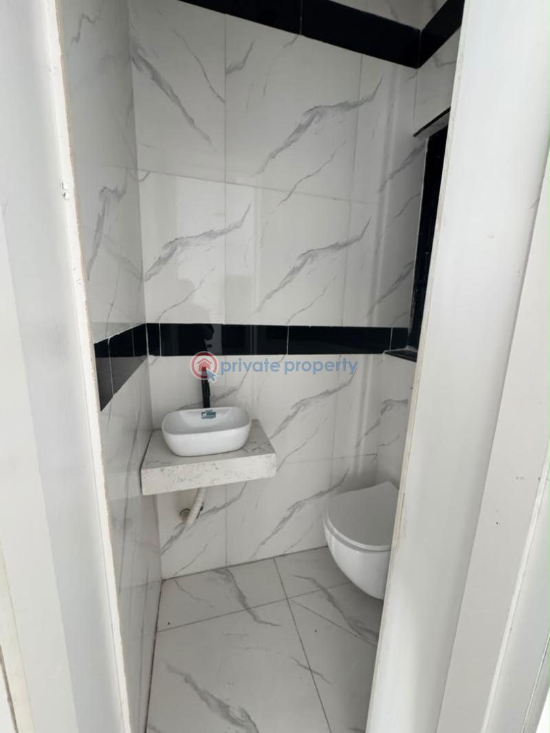 2 bedroom Flat & Apartment For Sale Lekki Phase 1 Lagos - 4