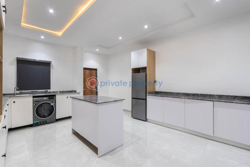 Luxury 2 bedroom apartment - 3 2 bedroom Block Of Flats Short let Lekki Phase 1 Lagos - 3