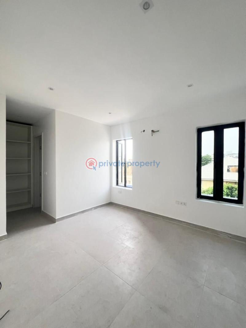 2 bedroom Block Of Flats For Sale Ikate Lekki Lagos - 3