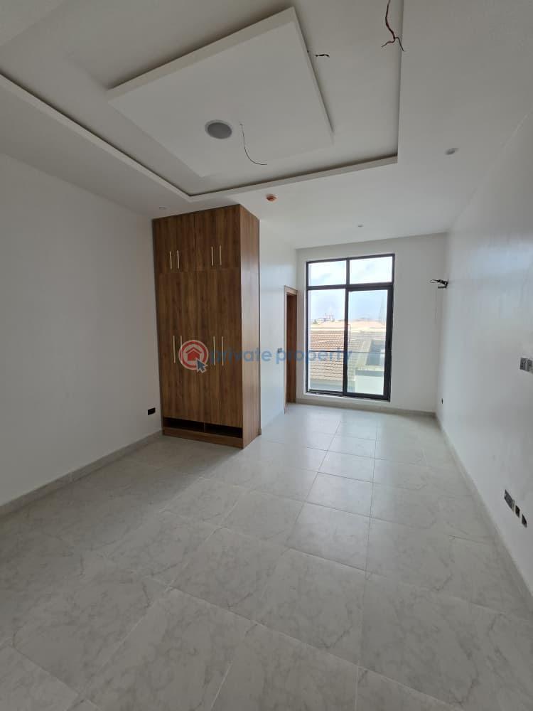 2 bedroom Block Of Flats For Rent Admiralty Way Lekki Phase 1 Lagos - 1