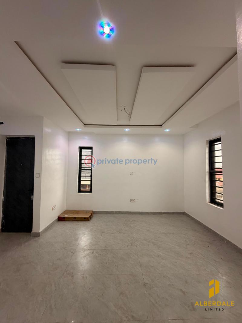 2 bedroom Flat & Apartment For Sale Itire-Ikate Surulere Lagos - 4