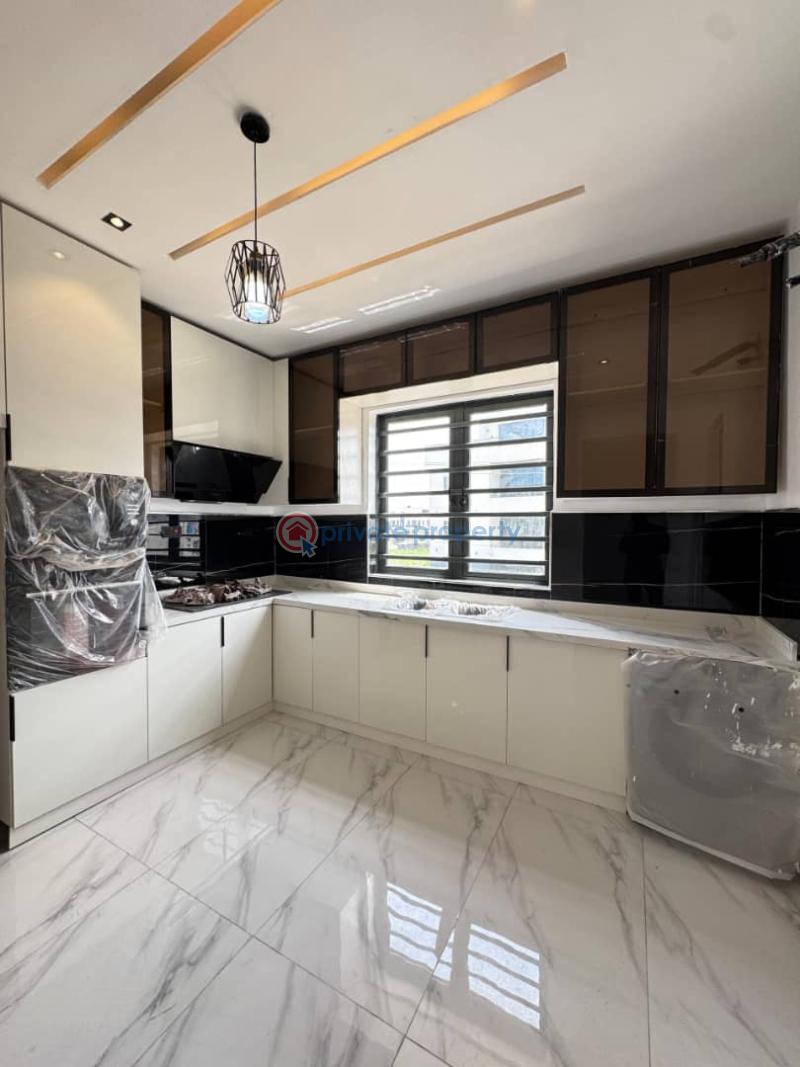 2 bedroom Block Of Flats For Sale Ikate Elegushi Lekki Lagos - 3