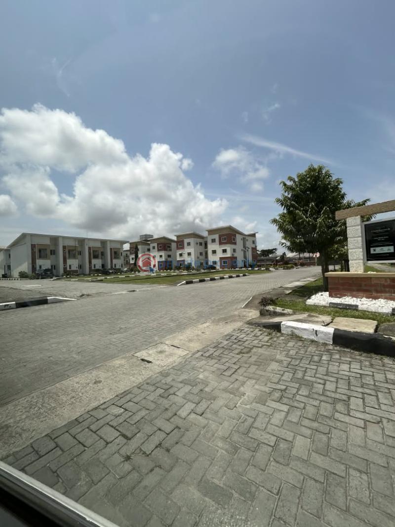2 bedroom Flat & Apartment For Rent Block B 48 Urban Shelter Abraham Adesanya Ajah Lagos - 4