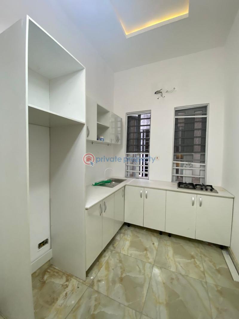 2 bedroom Block Of Flats For Sale Ikota Lekki Lagos - 10