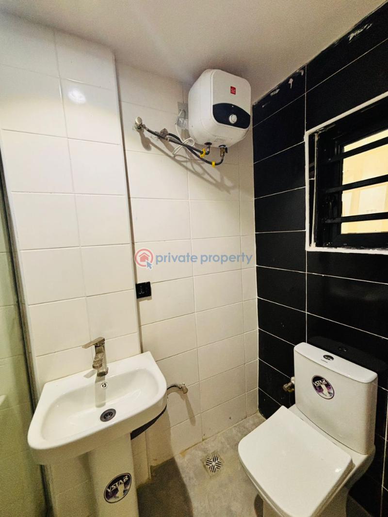 2 bedroom Block Of Flats For Rent Ologolo Estate Ologolo Lekki Lagos - 1