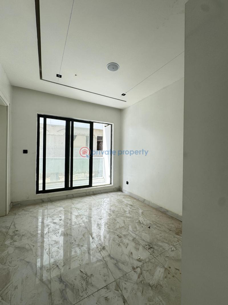 Luxury 2 bedroom apartments  for sale‼️‼️ - 11 2 bedroom Block Of Flats For Sale Lekki Phase 1 Lagos - 11