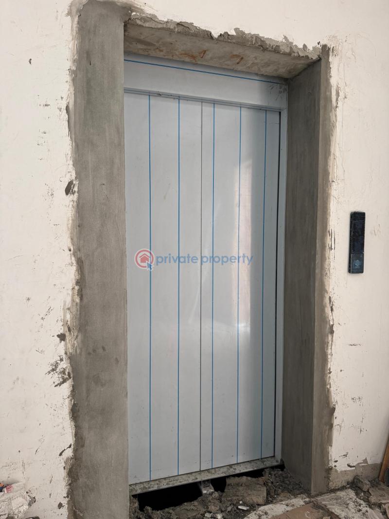 Luxury 2 bedroom apartments  for sale‼️‼️ - 9 2 bedroom Block Of Flats For Sale Lekki Phase 1 Lagos - 9