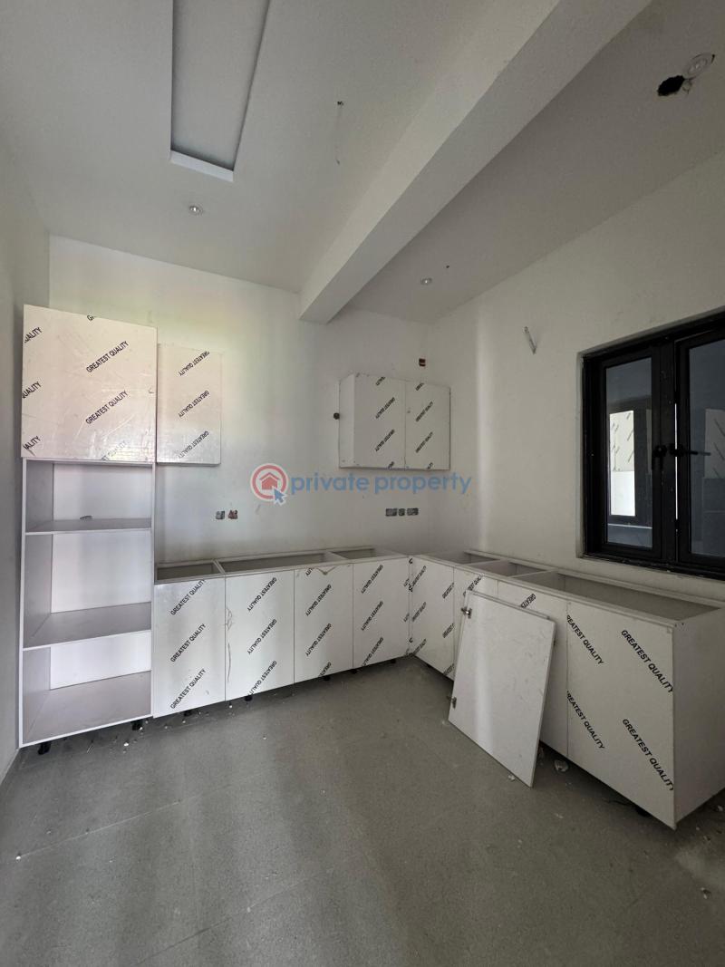 2 bedroom Block Of Flats For Sale Ikate Lekki Lekki Lagos - 3