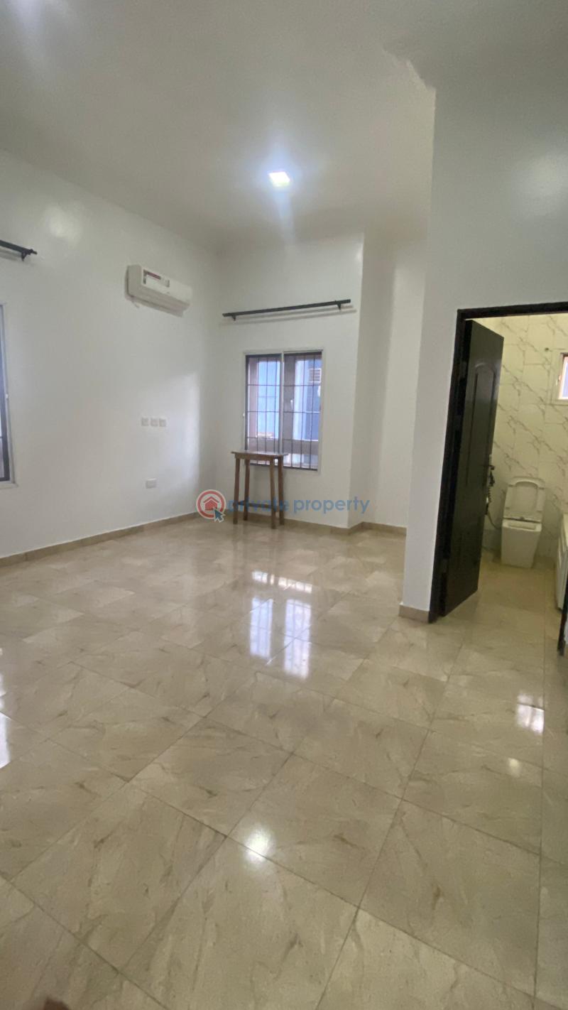 2 bedroom Block Of Flats For Rent Jahi Abuja Phase 2  - 3