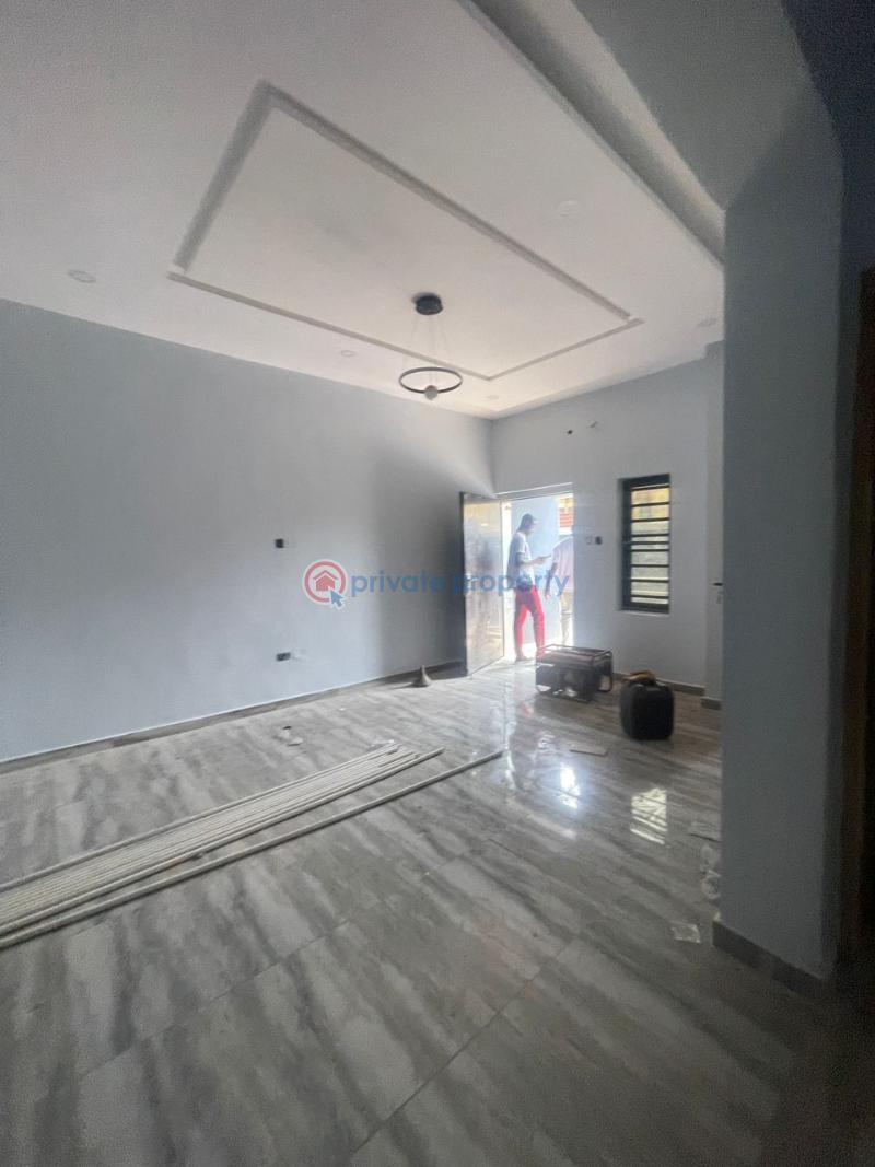 2 bedroom Block Of Flats For Rent Mabo Ojuelegba Surulere Lagos - 3