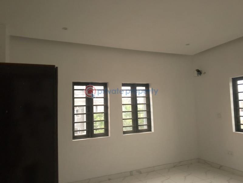 2 bedroom Flat & Apartment For Rent Lekki Scheme 2 Abraham Adesanya Ajah Lagos - 3