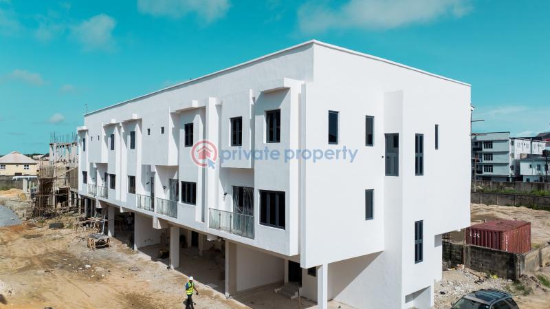 4 bedroom Maisonette For Sale After Monarch Event Center By Jakande Osapa London Lekki Lagos - 2