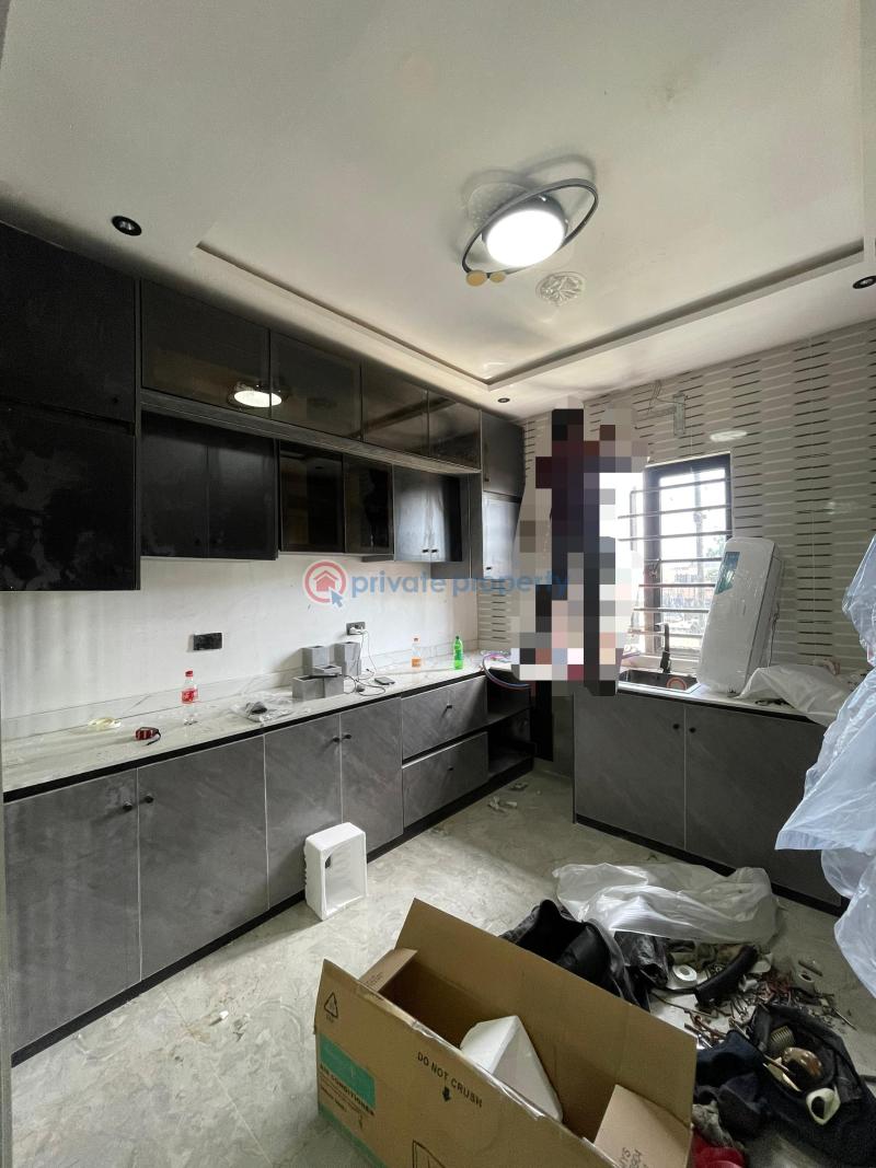 2 bedroom Block Of Flats For Sale Ikate Elegushi Lekki Lagos - 4