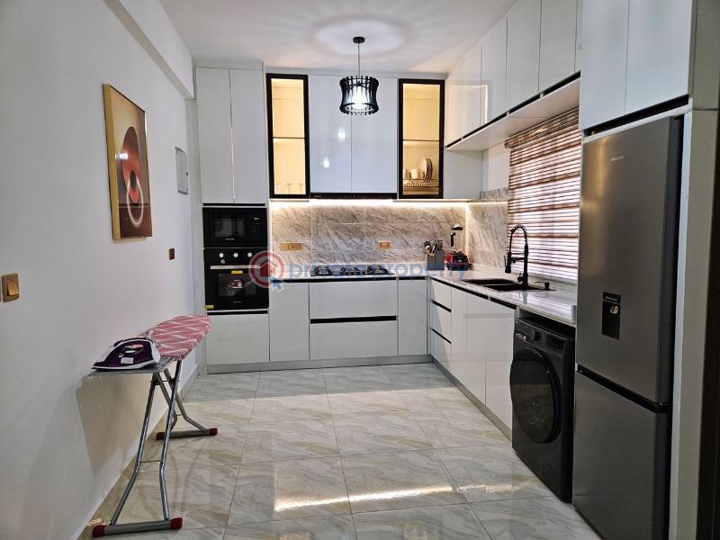 2 bedroom Flat & Apartment Short let Jahi Abuja Phase 2  - 4