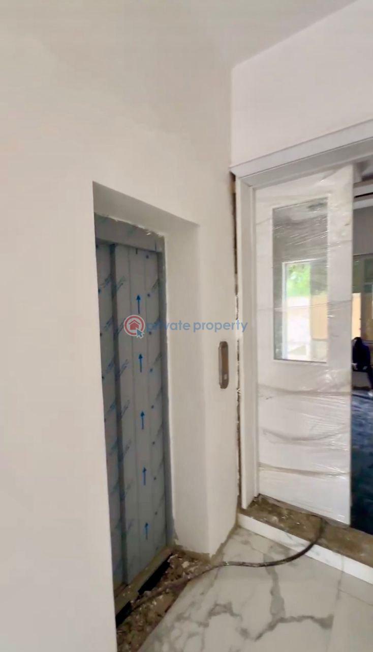 4 bedroom Semi detached Duplex For Sale Parkview Estate Ikoyi Lagos - 2