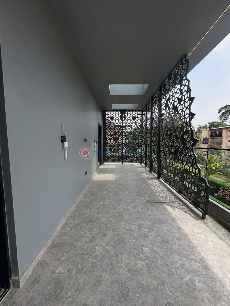 6 bedroom Semi detached Duplex For Sale Wuse Abuja Phase 1  - 15