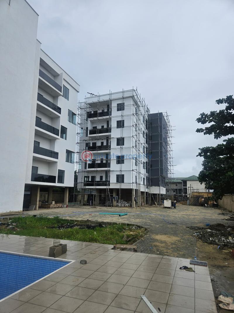3 bedroom Block Of Flats For Rent Herbert Macaulay Yaba Lagos - 1