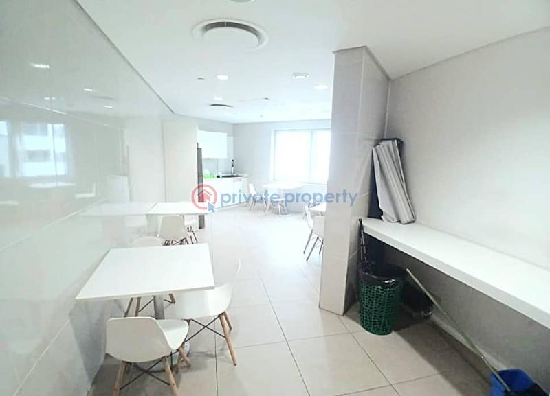 Luxury 225 open plan office space for rent - 2 1 bedroom Office For Rent Victoria Island Lagos - 2