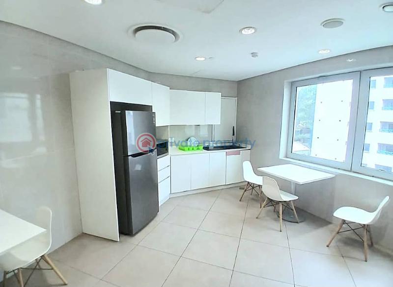 Luxury 225 open plan office space for rent - 4 1 bedroom Office For Rent Victoria Island Lagos - 4
