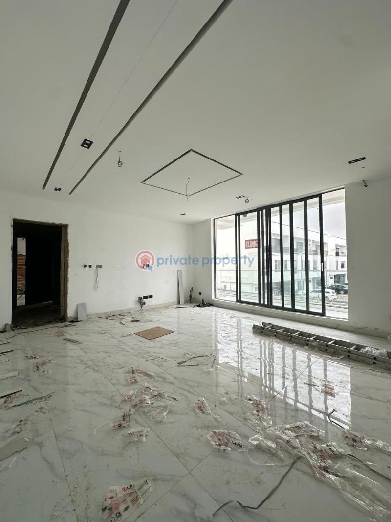 2 bedroom Block Of Flats For Sale Lekki Phase 1 Lagos - 1