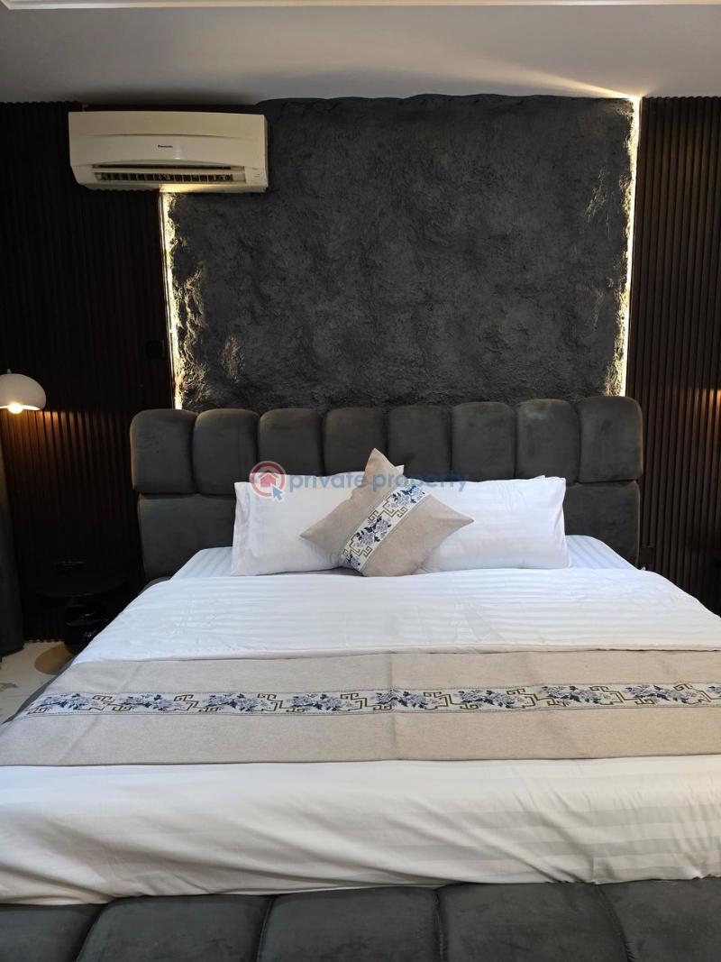 Luxury 2/3 bedroom apartment with swimming pool and elevator in victoria island - 2 2 bedroom Block Of Flats Short let Victoria Island Lagos - 2