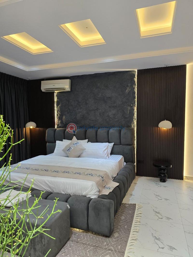 Luxury 2/3 bedroom apartment with swimming pool and elevator in victoria island - 4 2 bedroom Block Of Flats Short let Victoria Island Lagos - 4