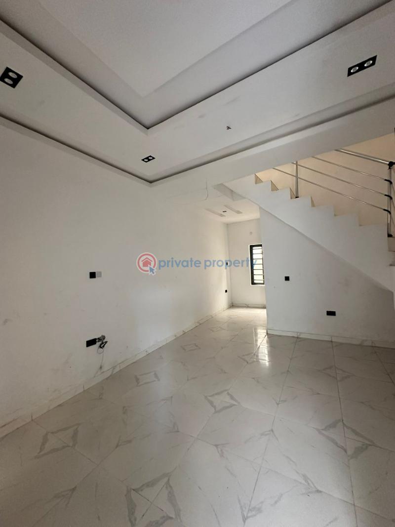 2 bedroom Block Of Flats For Rent Sangotedo Lagos - 7