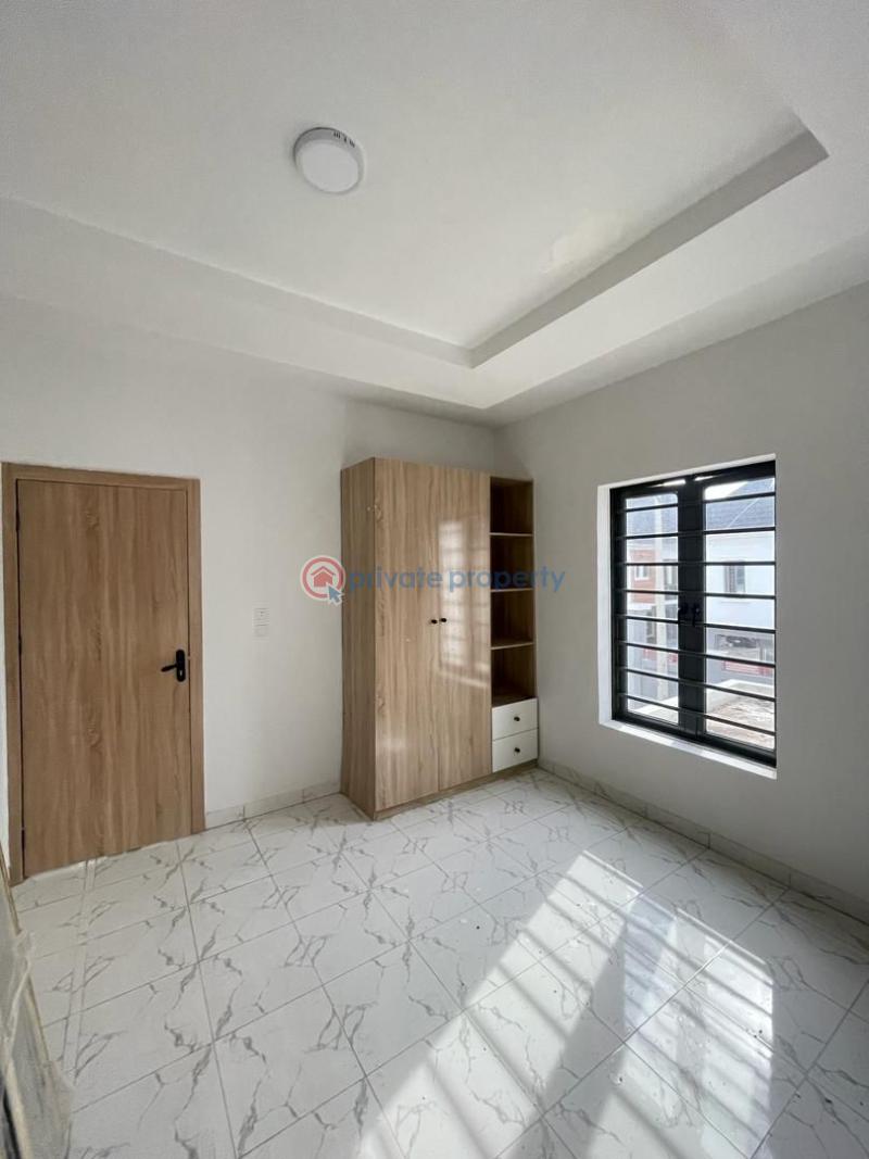 Luxury 2bedroom serviced apartment - 6 2 bedroom Block Of Flats For Sale Victoria Garden City Lekki Lagos - 6