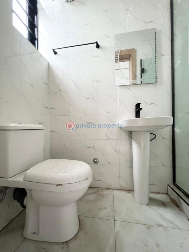 Luxury 3 and 4 bedroom terrace duplex - 16 3 bedroom Terraced Duplex For Sale Chevron Drive Lekki Lagos - 16