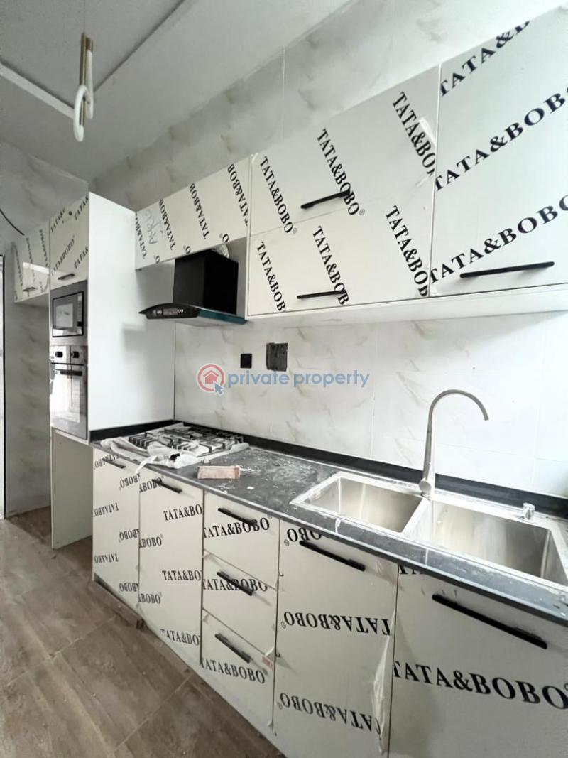 Luxury 3 and 4 bedroom terrace duplex - 9 3 bedroom Terraced Duplex For Sale Chevron Drive Lekki Lagos - 9