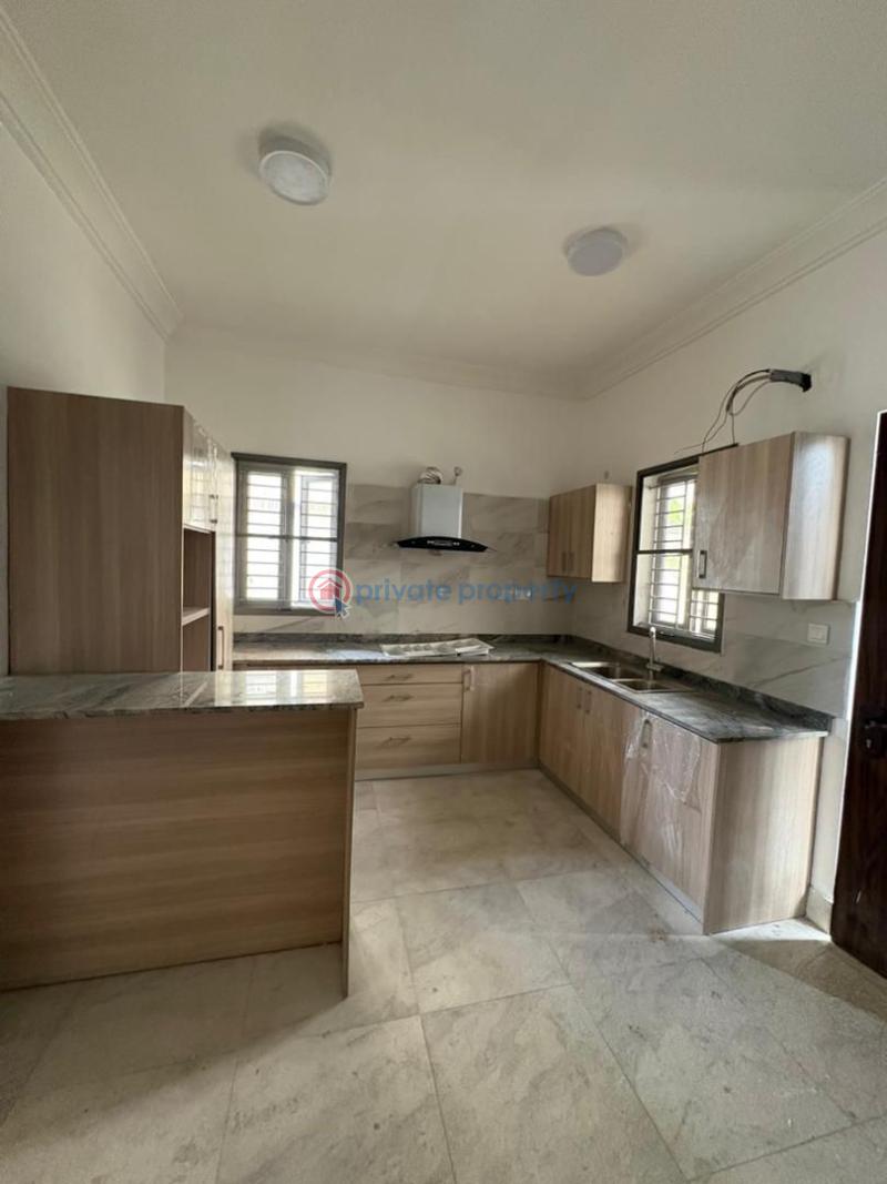 3 bedroom Block Of Flats For Rent Old Ikoyi, Lagos Old Ikoyi Lagos - 3