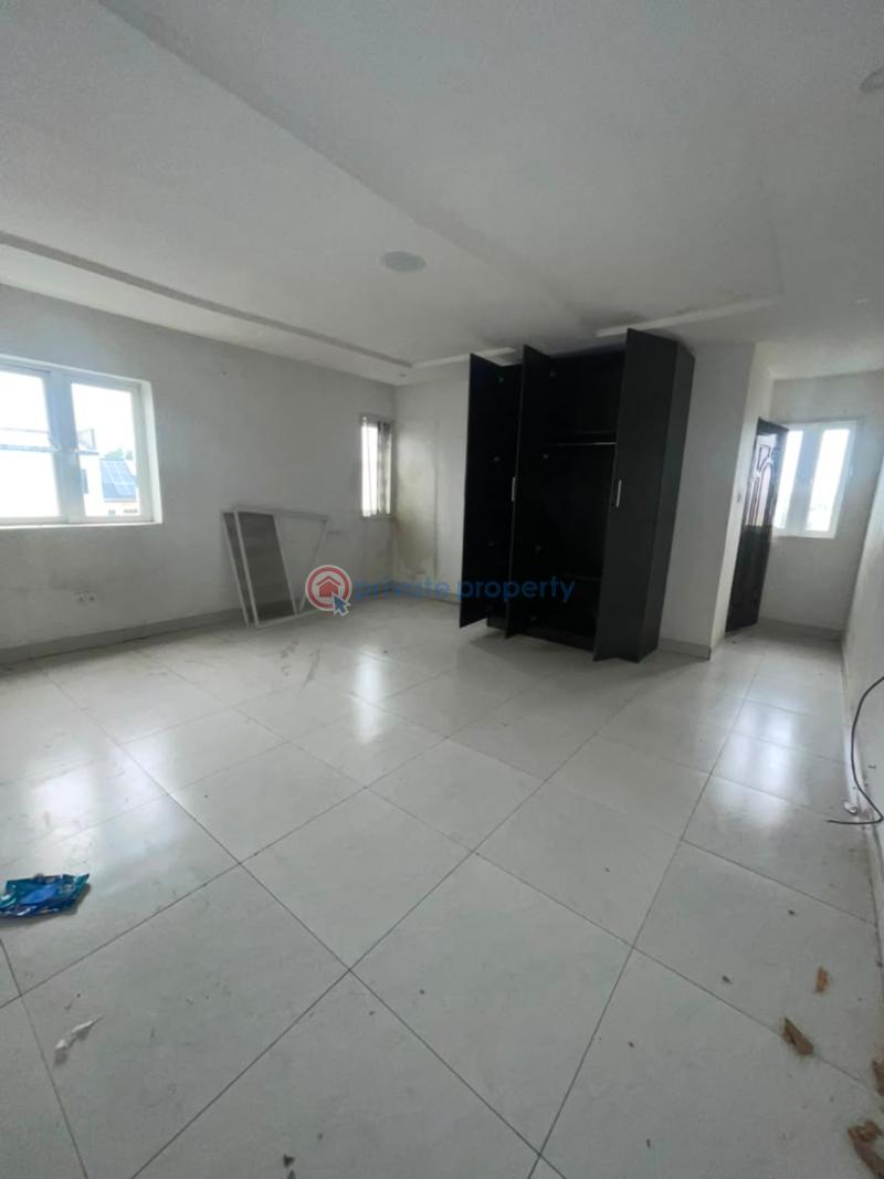 3 bedroom Flat & Apartment For Rent Orchid Road, Lafiaji Lekki Phase 2 Lagos - 1