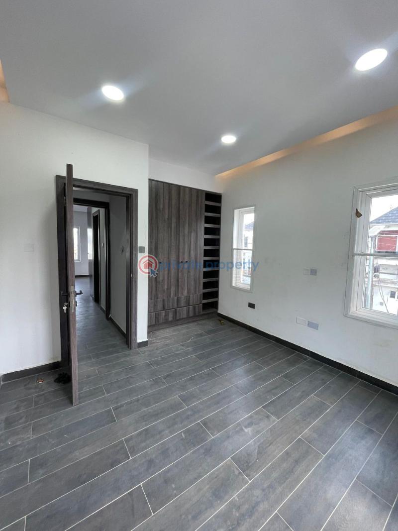3 bedroom Flat & Apartment For Sale Osapa Lekki Lagos - 3