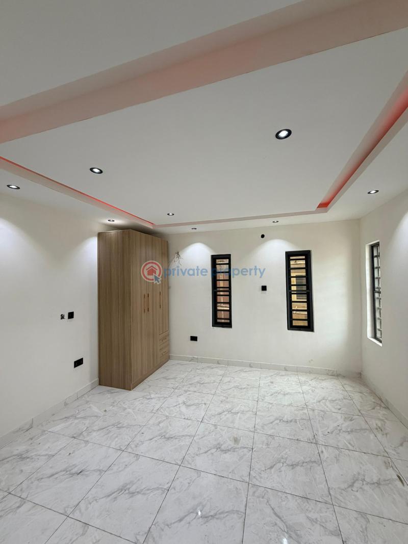 3 bedroom Flat & Apartment For Sale Gbagada Lagos - 9