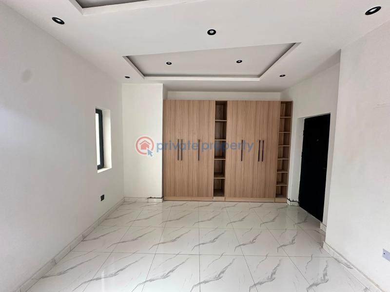 3 bedroom Block Of Flats For Sale Gbagada Lagos - 5