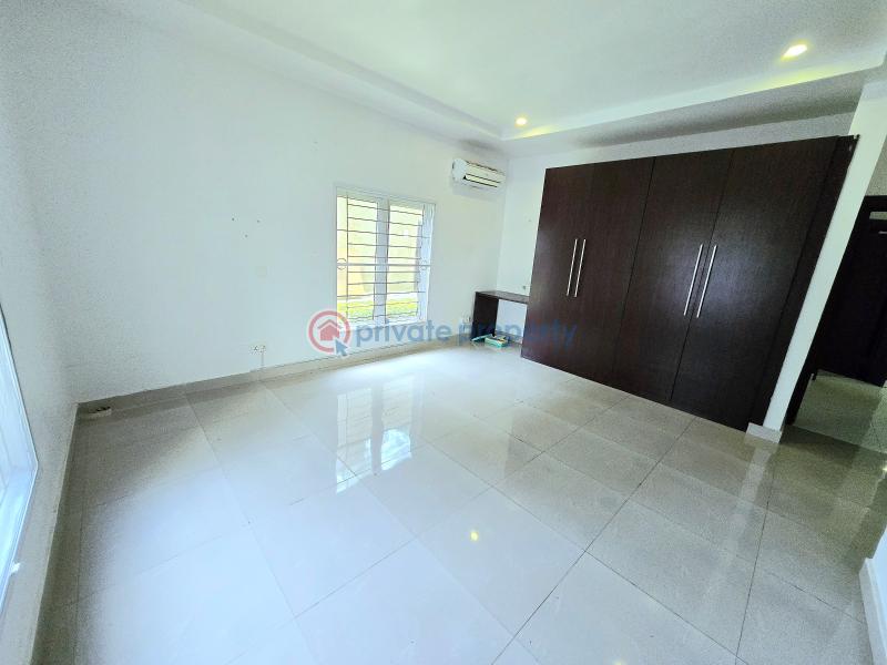 Luxury 3 bedroom apartment - 6 3 bedroom Block Of Flats For Rent Oniru Victoria Island Lagos - 6