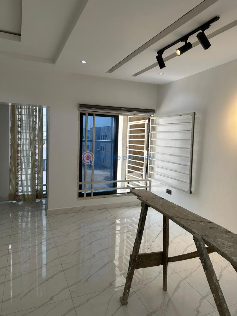 3 bedroom Flat & Apartment For Rent Dawaki Abuja Phase 3  - 1