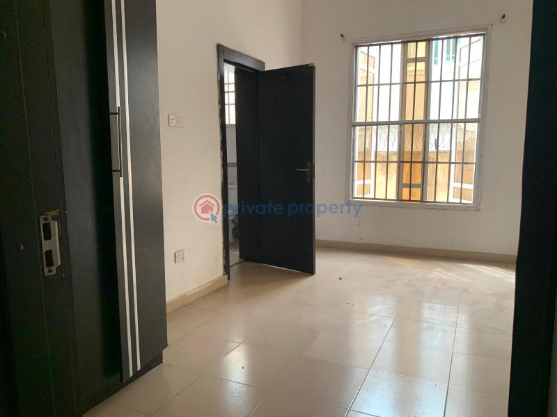 3 bedroom Flat & Apartment For Rent Ikolaba Gra Bodija Ibadan Oyo - 1