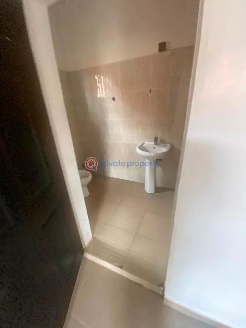 3 bedroom Semi detached Bungalow For Sale Wiltop Estate Omitoro Bus Stop Ikorodu Ikorodu Lagos - 8