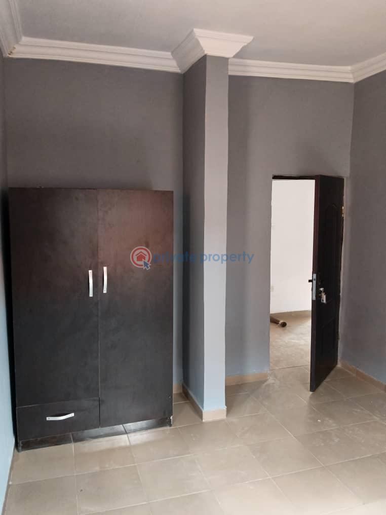 3 bedroom Semi detached Bungalow For Sale Wiltop Estate Omitoro Bus Stop Ikorodu Ikorodu Lagos - 5