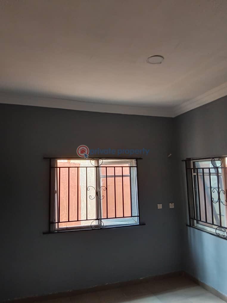 3 bedroom Semi detached Bungalow For Sale Wiltop Estate Omitoro Bus Stop Ikorodu Ikorodu Lagos - 6
