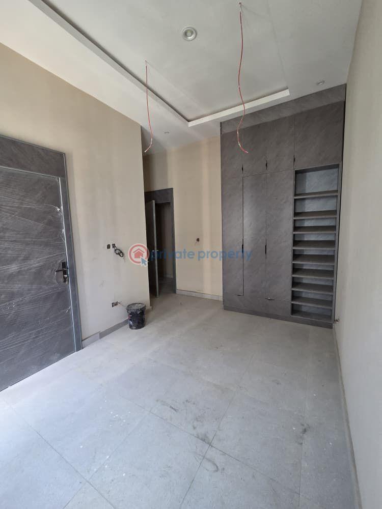 3 bedroom Block Of Flats For Sale Opebi Ikeja Lagos - 9