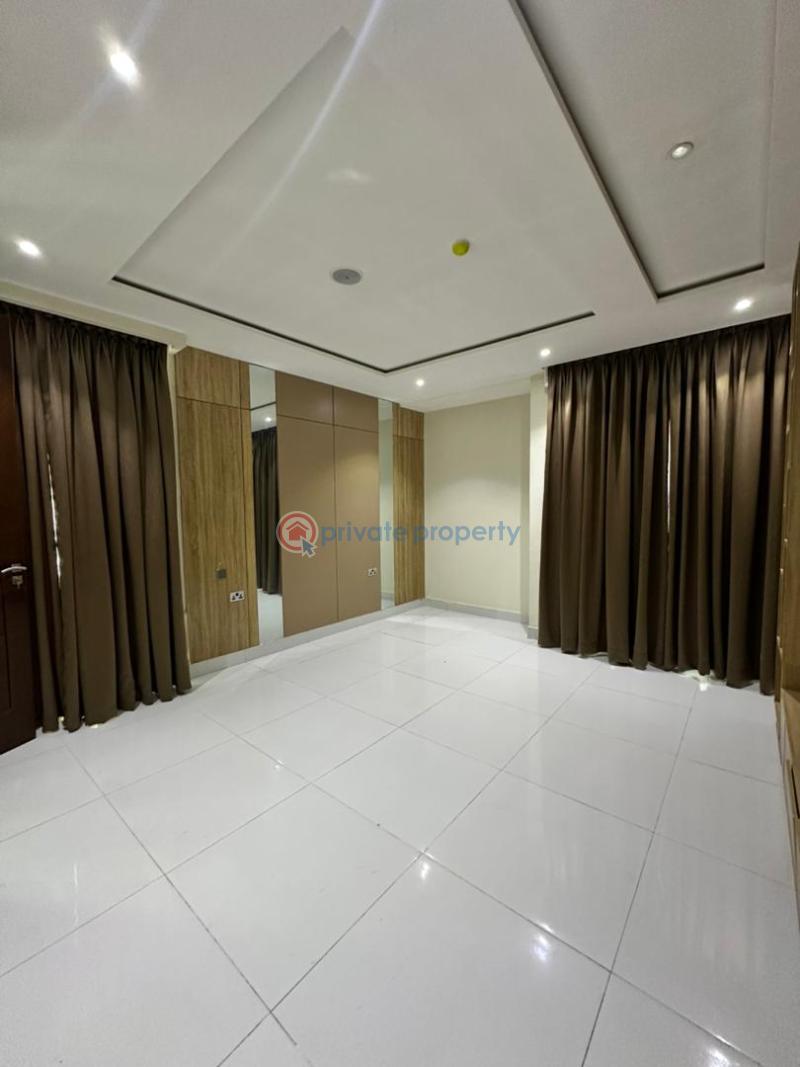 3 bedroom Block Of Flats For Rent Directly Overlooking The Iconic Lekki Ikoyi Link Bridge Ikoyi Lagos - 1