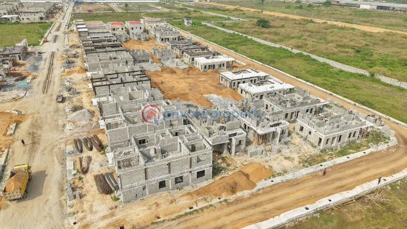 3 bedroom Block Of Flats For Sale Ibile Traditional Mortgage, Ayetoro Government Resettlement Scheme Ibeju-Lekki Lagos - 1