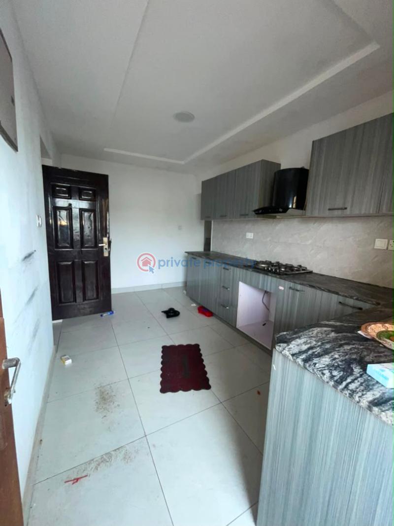 3 bedroom Flat & Apartment For Rent Orchid Road, Lafiaji Lekki Phase 2 Lagos - 2