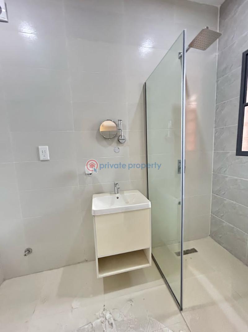 3 bedroom Flat & Apartment For Rent Lekki Phase 1 Lagos - 1